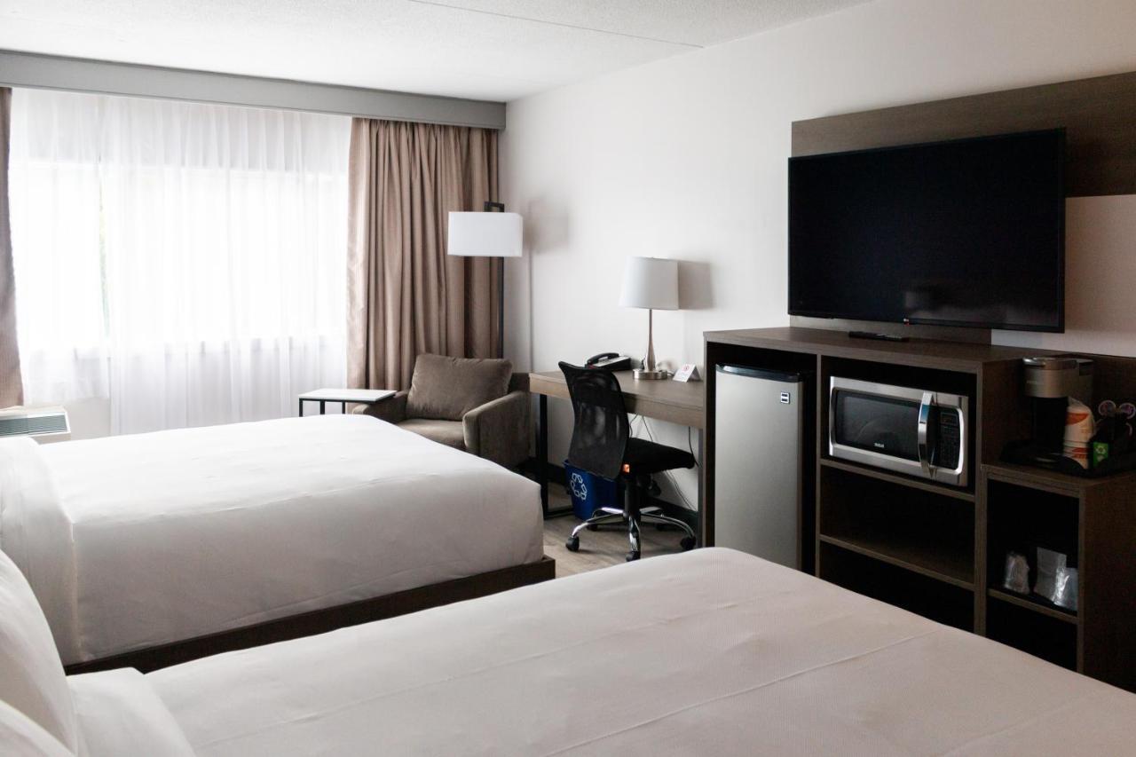 Comfort Suites Kingston Central Dış mekan fotoğraf